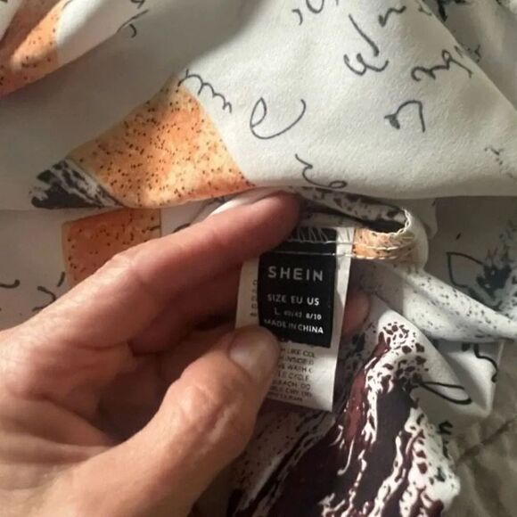 SHEIN V Neck Short Sleeve Top Brown Orange Size Large - Picture 5 of 6